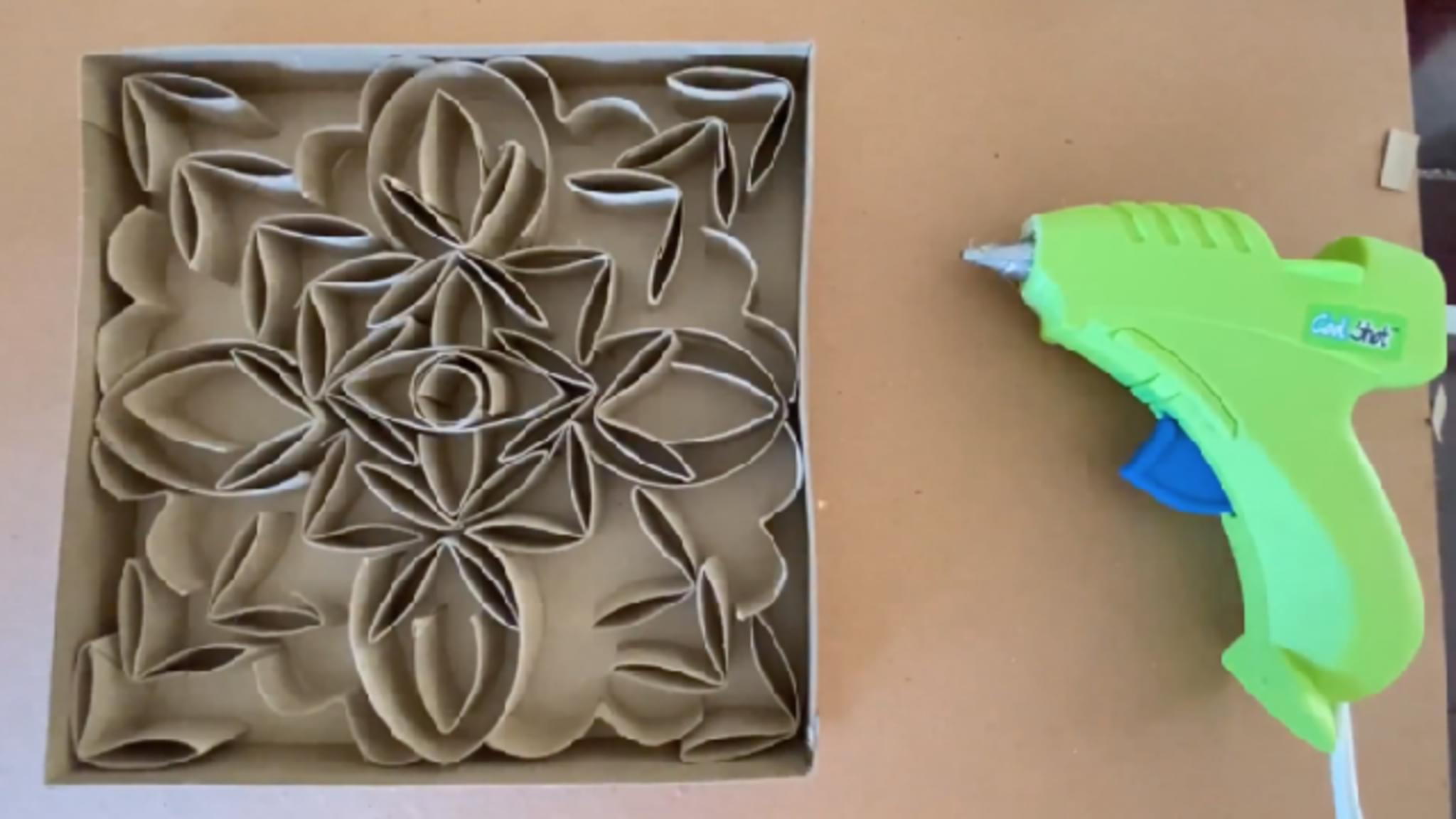 How to Build a paper roll sculpture DIY